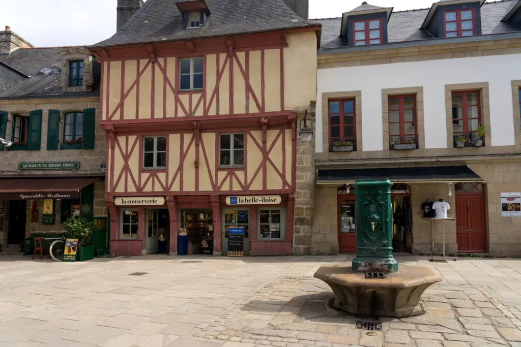 Une maison situé dans le centre-ville de Concarneau