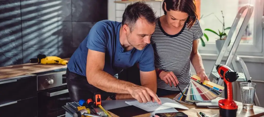 Un décorateur d'intérieur Brest sur le chantier