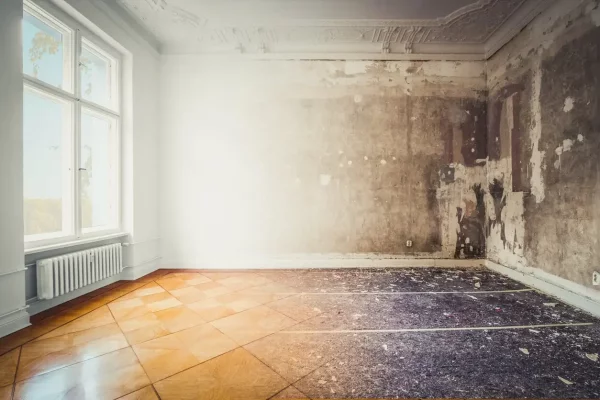 Il est plus avisé de demander une aide pour renover une maison ancienne.