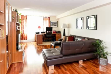 A contemporary design perfectly in harmony with the size of the room, created by an architect in Noisy-le-Grand.