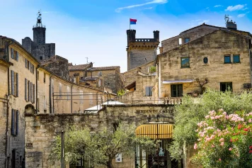 Une maison à rénover à Uzès, Gard, France